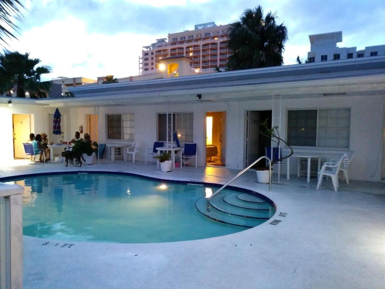 Tropical Sky Ranch Motel Clearwater Beach Ngoại thất bức ảnh